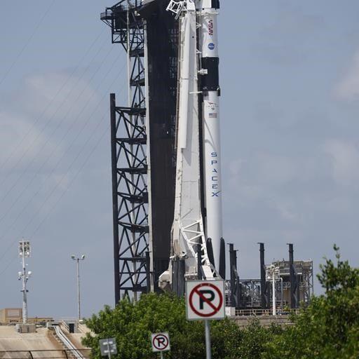 Launch of 4 astronauts to space station bumped to Saturday